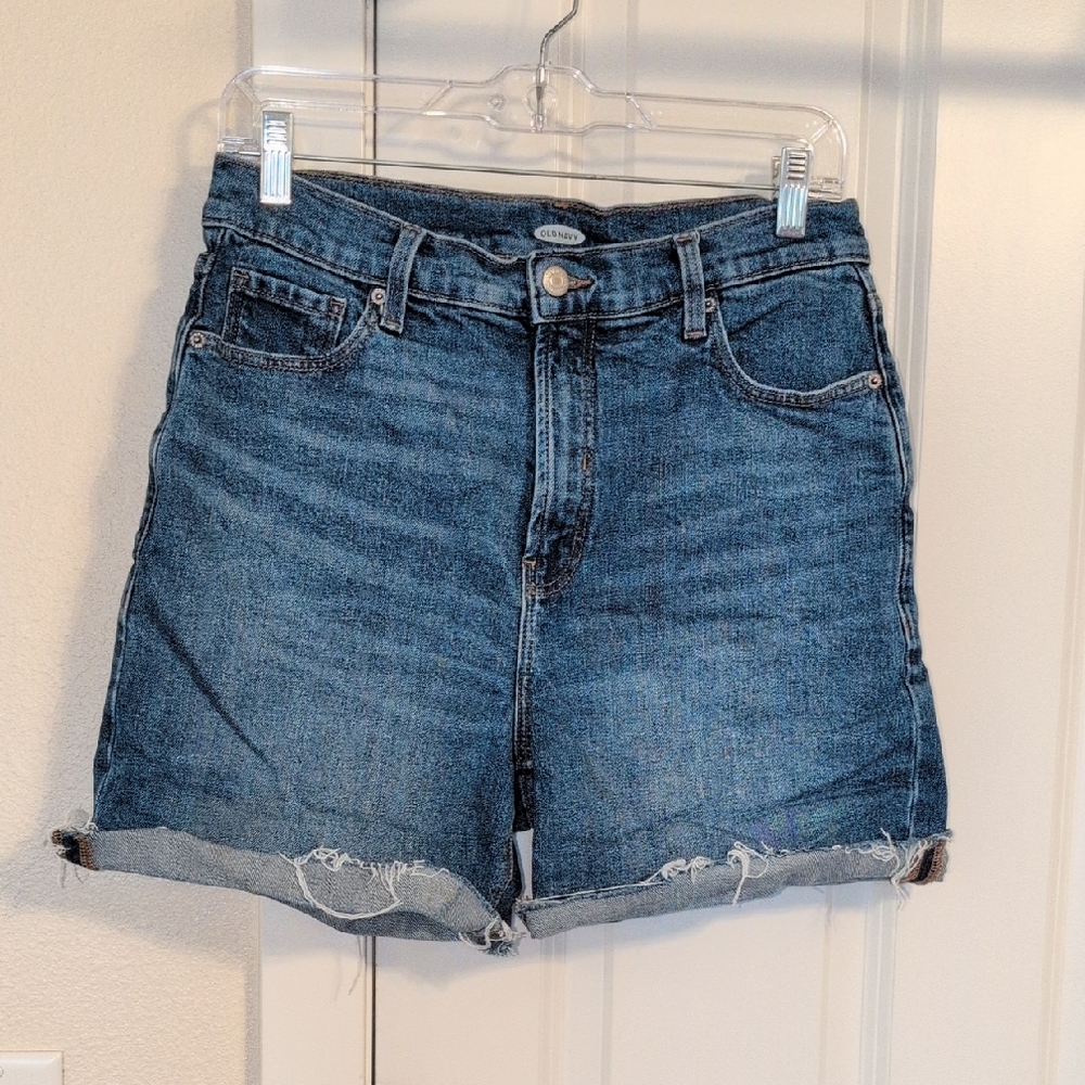 Old Navy Cut-Off Jeans